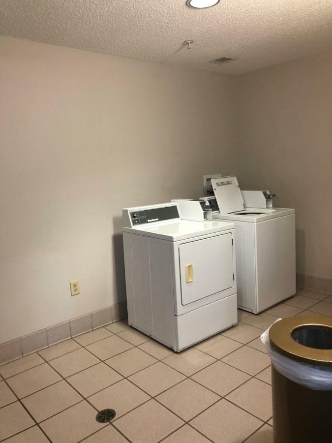 Millennium Inn Ellisville Dış mekan fotoğraf